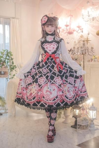 Strawberry Sweets・飴ノ森ふみかコラボ　ジャンパースカート（黒） 飴ノ森ふみか コラボ ジャンパースカート（白黒チェック） Sweet