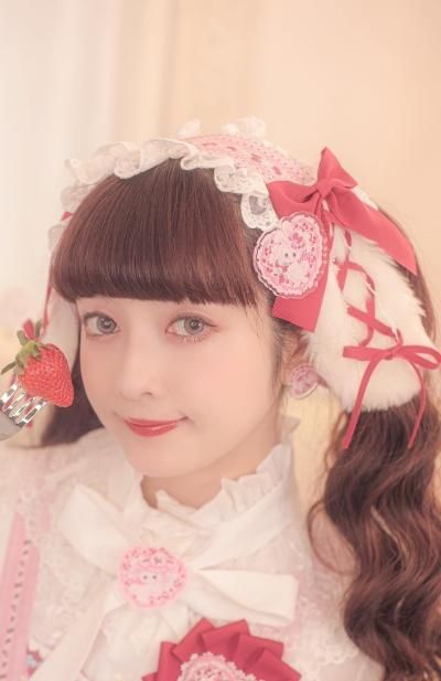 Strawberry Sweets・飴ノ森ふみかコラボ ロップイヤーヘッドドレス