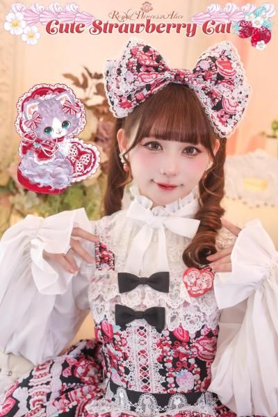 Strawberry Sweets・飴ノ森ふみかコラボ　ジャンパースカート（黒） Strawberry Sweets・飴ノ森ふみかコラボ ジャンパースカート（黒）