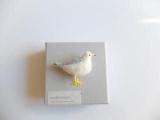 ֥