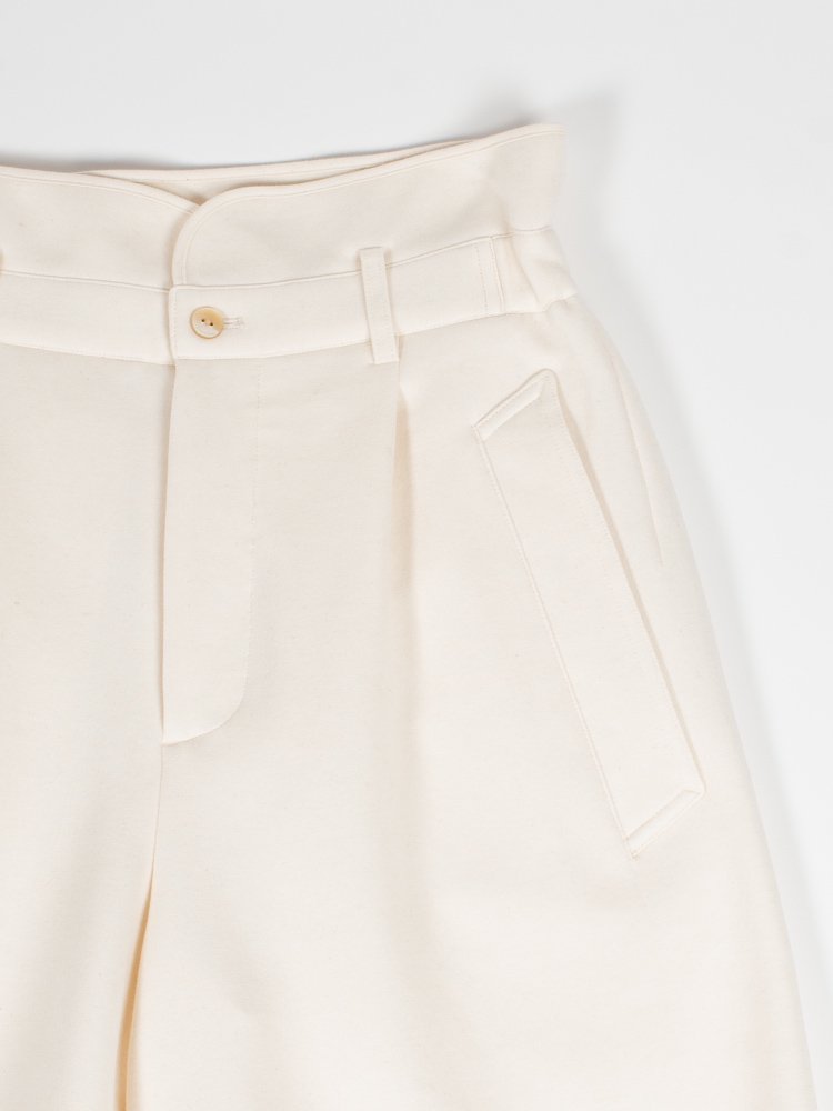 【IRENISA】イレニサ HIGH WAIST JERSEY SHORTS IVORY ハイウエストジャージーショーツ アイボリー