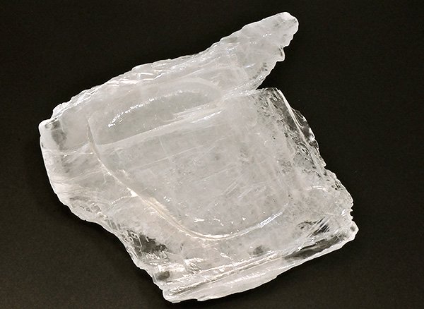 原石<br>高品質セレナイト(聖母マリアのガラス)の結晶プレート<br>USA ユタ州産