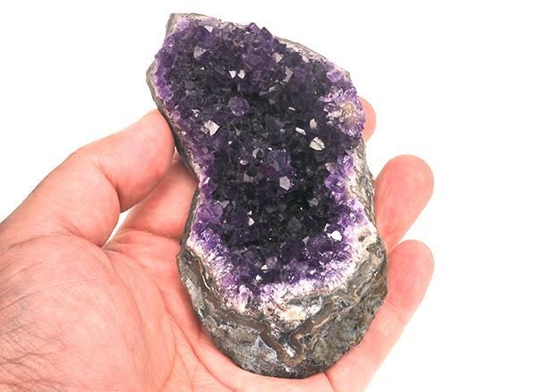 アメジストドーム 有名なアルティガス鉱山、ウルグアイから!‼️