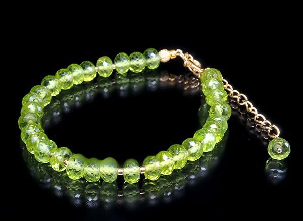 大迫力大粒♡ペリドット ブレスレット ペリドット - 吉祥寺の天然石のお店『Seven Wishes』