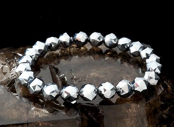 話題の高純度!!テラヘルツ鉱石 - 吉祥寺の天然石のお店『Seven