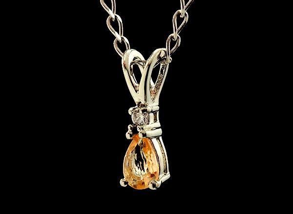 11月誕生石 - 吉祥寺の天然石のお店『Seven Wishes』