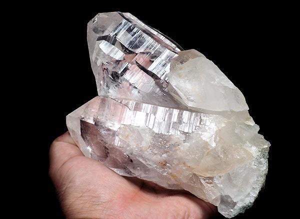 ソウルメイトツインクリスタル　ミナスジェライス州産　345g ソウルメイトツインクリスタル ミナスジェライス州産 345g ソウル