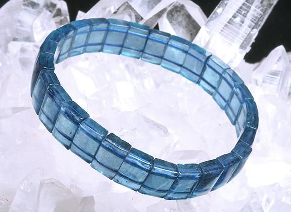 <img class='new_mark_img1' src='https://img.shop-pro.jp/img/new/icons1.gif' style='border:none;display:inline;margin:0px;padding:0px;width:auto;' />�����㤤���֥쥹��å�!!Ʃ����ȴ��!!<br>���󥿥ޥꥢ�������ޥ��5���쥯���󥰥�Х󥰥� �Ӳ�ꡧ��18cm<br>�֥饸�뻺