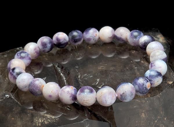 <img class='new_mark_img1' src='https://img.shop-pro.jp/img/new/icons1.gif' style='border:none;display:inline;margin:0px;padding:0px;width:auto;' />���֥쥹��å�<br>�ƥ��ե��ˡ����ȡ���Υ֥쥹��å� ��8mm(24γ)  �Ӳ��:��16cm<br>����ꥫ���楿����