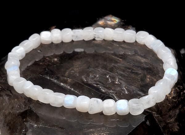 <img class='new_mark_img1' src='https://img.shop-pro.jp/img/new/icons1.gif' style='border:none;display:inline;margin:0px;padding:0px;width:auto;' />�쥤��ܡ��ࡼ�󥹥ȡ��󥭥塼�֥֥쥹��å�(�ۥ磻�ȥ�֥�ɥ饤��)2A ��4��5mm(38γ)�Ӳ��:��17cm<BR>����ɻ�