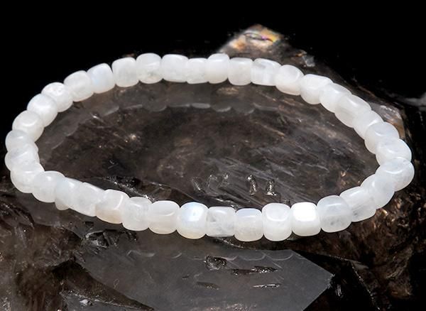 <img class='new_mark_img1' src='https://img.shop-pro.jp/img/new/icons1.gif' style='border:none;display:inline;margin:0px;padding:0px;width:auto;' />�쥤��ܡ��ࡼ�󥹥ȡ��󥭥塼�֥֥쥹��å�(�ۥ磻�ȥ�֥�ɥ饤��)2A ��4��5mm(38γ)�Ӳ��:��17cm<BR>����ɻ�