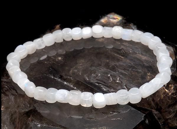 <img class='new_mark_img1' src='https://img.shop-pro.jp/img/new/icons1.gif' style='border:none;display:inline;margin:0px;padding:0px;width:auto;' />�쥤��ܡ��ࡼ�󥹥ȡ��󥭥塼�֥֥쥹��å�(�ۥ磻�ȥ�֥�ɥ饤��)2A ��4��5mm(38γ)�Ӳ��:��17cm<BR>����ɻ�